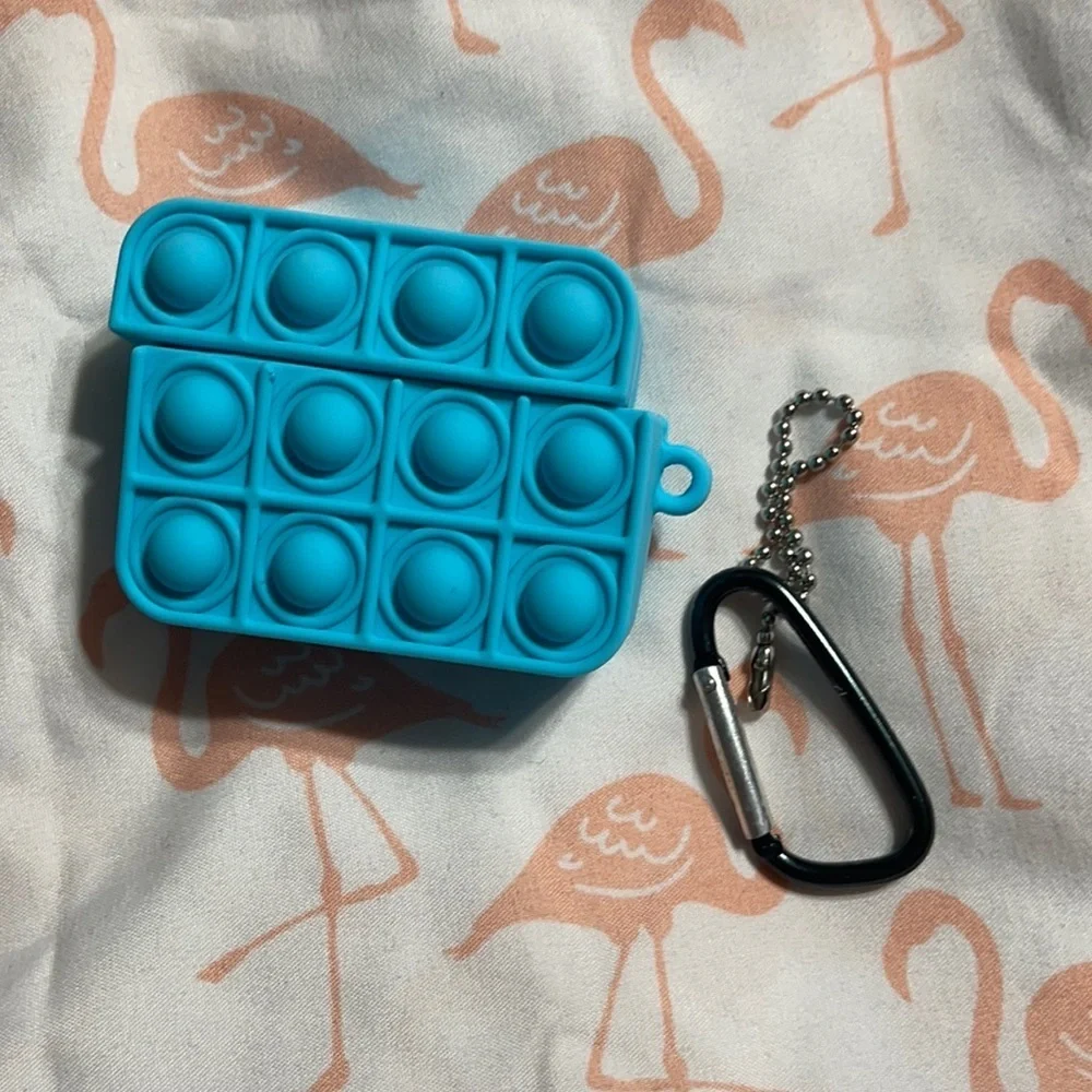 New push pop AirPod pro/3 case